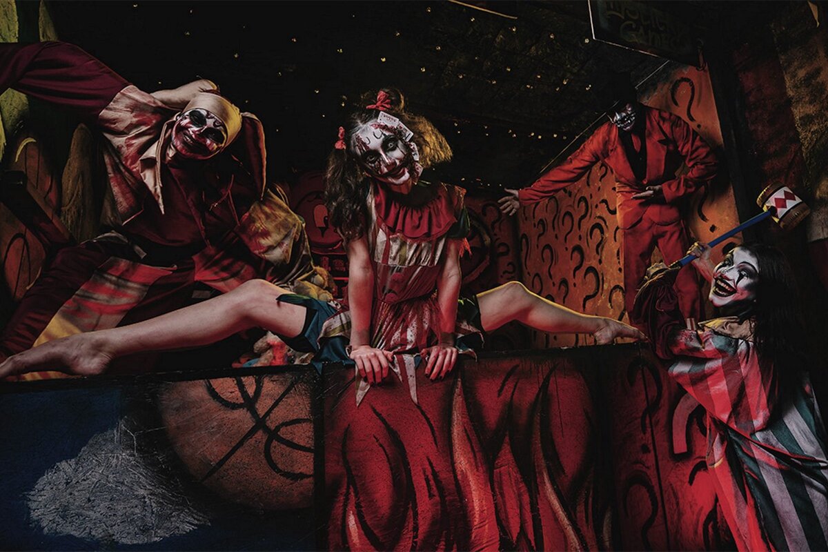 Фотография перформанса Hellfest от компании Паника (Фото 1)